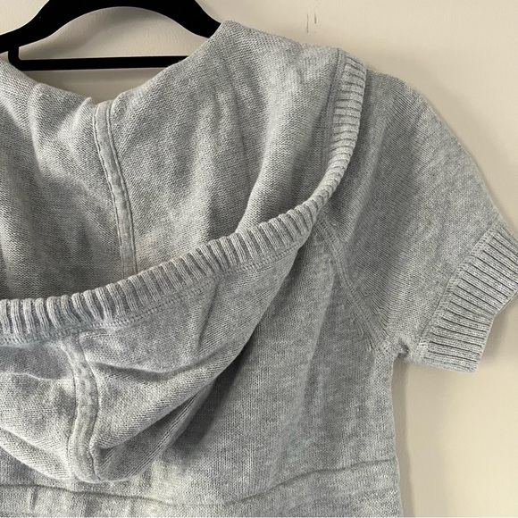 Eddie Bauer Sport Short Sleeve Hooded Cotton Sweater - Picture 6 of 9